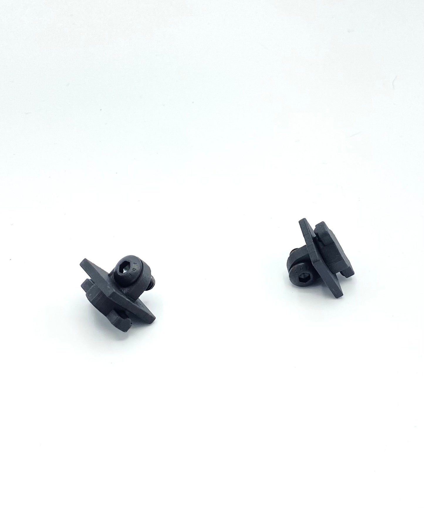 Orca Bowtie Antenna Clip